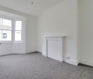 4 bedroom maisonette to rent - Photo 2