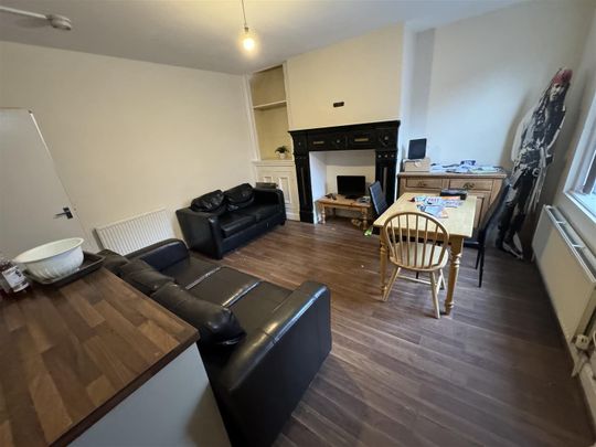 Granby Grove, Headingley, LS6 3BE, Leeds - Photo 1