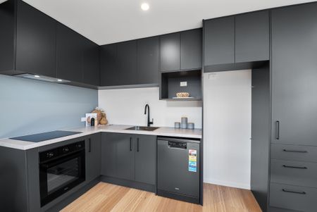 Modern, Low-Maintenance Living in a Prime Location - Photo 2