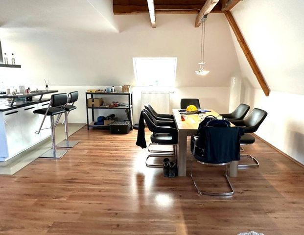 NAHE GROLLANDER-SEE! Erstkl. 145 m² DG-Wohnung in 2-Fam.-Haus mit Terrasse + in kleiner Sackgasse - Foto 1