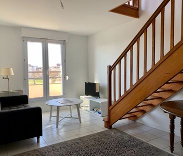 Caen quartier mémorial. Duplex meublé en parfait état - Photo 2