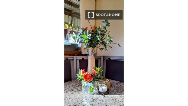 Bedoom for rent in 4-bedroom house, Rush, Dublin - Photo 1