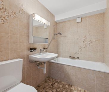 3.5 Zimmerwohnung in Schönenbuch - Photo 4