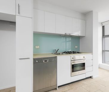 2601/8 Downie Street, Melbourne - Photo 5