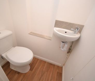 3 bed Semi-Detached House for Rent - Photo 2