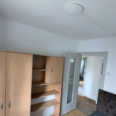 Apartament 2 camere, zona Podu Ros - Fotografie 4