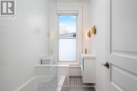 #2 - 178 High Park Avenue – Toronto W02, Ontario - Photo 5