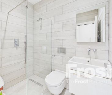 The Broadway, Farnham Common, Slough,SL2 - Photo 6