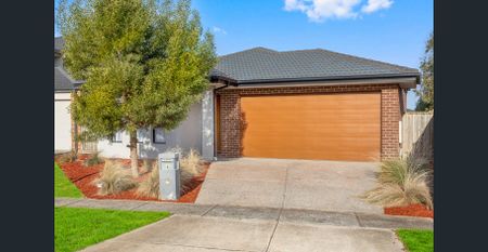 Spacious family living in Saltwater Coast - Photo 3