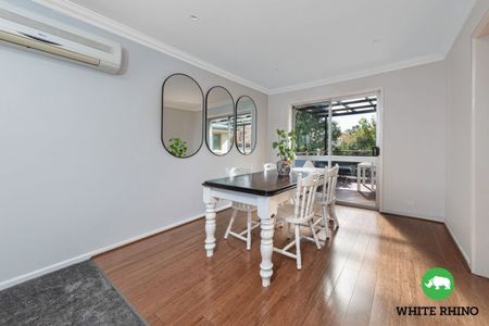 16 Ullamulla Crescent, Queanbeyan - Photo 2