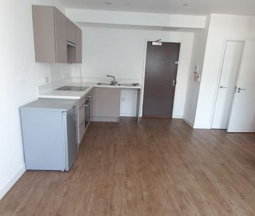 Baryta House, Southend On Sea, Essex, SS2 - Photo 5