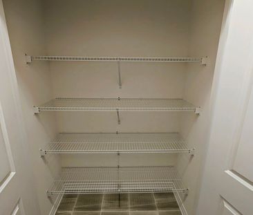 For Lease - 95 Paradox Street, Vaughan, Ontario - Photo 2