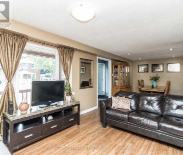 26 MCMURCHY AVENUE S - Photo 3