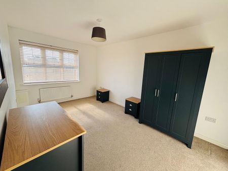 2 bedroom apartment to rent - Photo 4