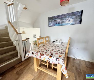 2 bedroom semi-detached house to rent - Photo 2