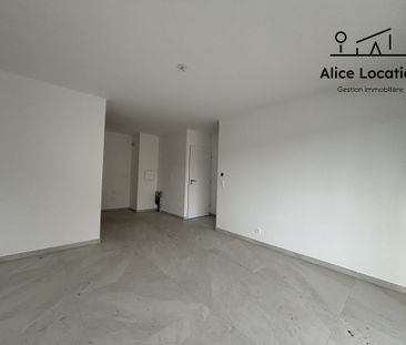 Location Appartement 2 pièces 43m² THONON LES BAINS 74200 - Photo 6