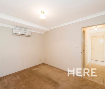 125 Mars Street, CARLISLE WA 6101 - Photo 6