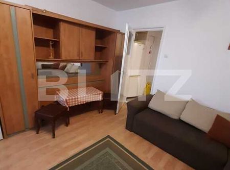 Garsoniera decomandata, 28 mp, recent renovata, zona Piata Flora - Photo 3
