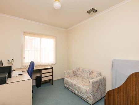 Great Westside Home! - Photo 5