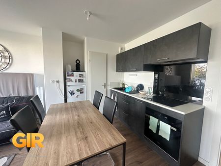 Location Appartement 2 pièces 44m² THORIGNE FOUILLARD 35235 - Photo 5