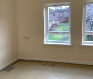 Langdale Close, Worcester, WR4 9UL - One bed first floor apartment - For people aged 60+ or 55+ if on PIP/DLA - Photo 2