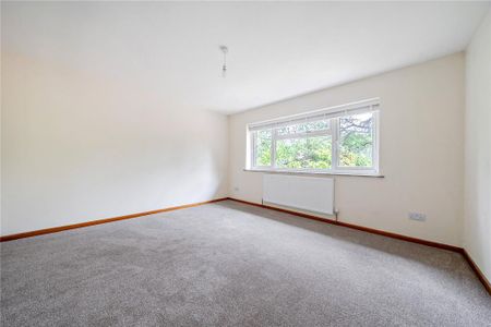 4 bedroom detached house to rent - Photo 5