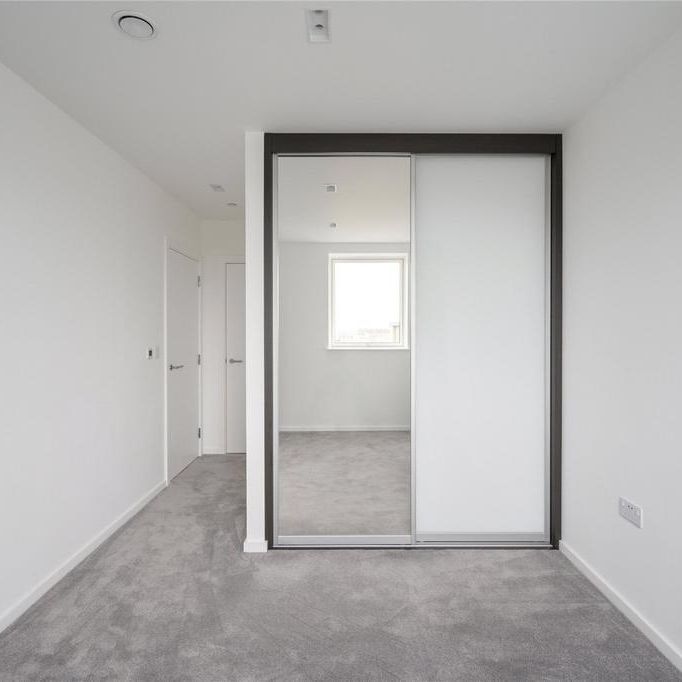 2 bedroom penthouse to rent - Photo 1