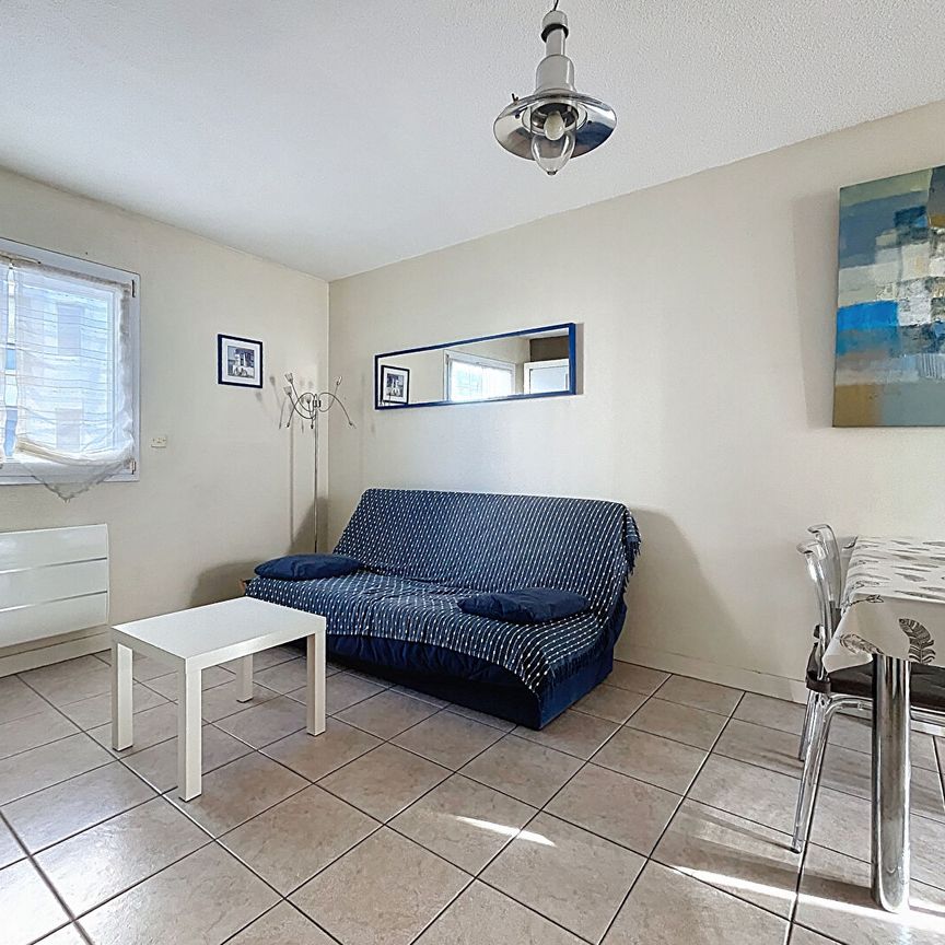 Location Appartement 2 pièces 29m² LA ROCHELLE 17000 - Photo 1