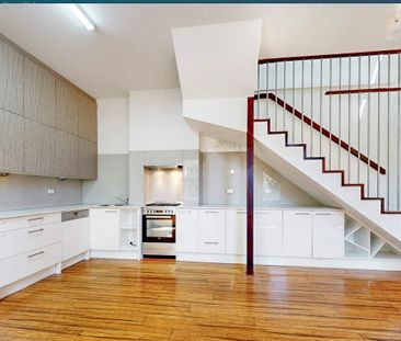 10 Phyllis Street, Elwood VIC 3184 - House For Rent | Domain - Photo 6