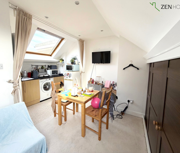Studio to rent - Photo 1