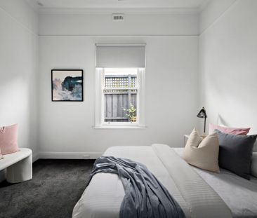 51 Aintree Road, Glen Iris VIC 3146 - House For Rent | Domain - Photo 2