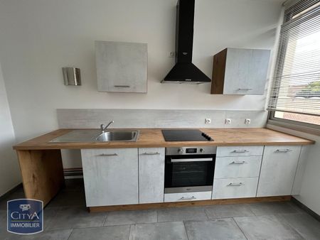 Location Appartement 3 pièces 84m² BEAUVAIS 60000 - Photo 5