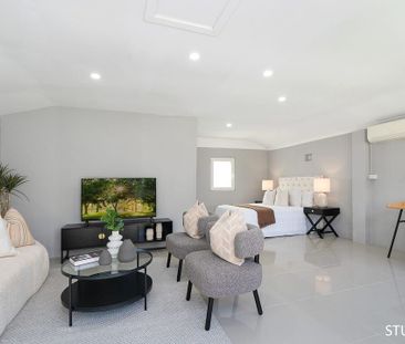 Spacious Family Home with Self-Contained Studio in Prime Willoughby... - Photo 5