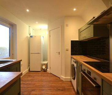 1 bedroom Flat To Let - Photo 1