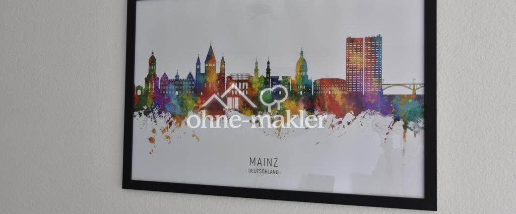 Möbliertes Apartment mit großer Küche, Balkon und Tiefgarage in Mainz-Finthen - Photo 1