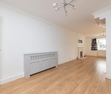 5 bedroom detached house to rent - Photo 3