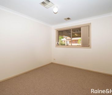 FANTASTIC FLETCHER - Photo 5