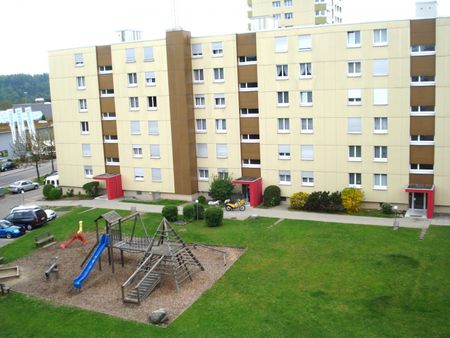 Familienfreundliches Wohnen in grüner Umgebung - Foto 2