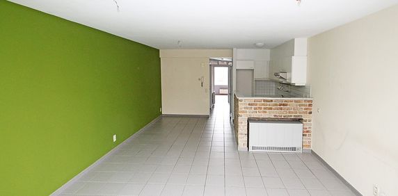 Appartement met één slaapkamer en garagebox in het centrum van Wijnegem! - Photo 2