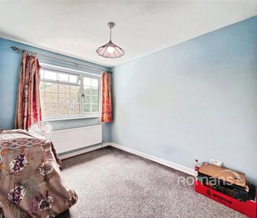3 bedroom detached house to rent - Photo 3