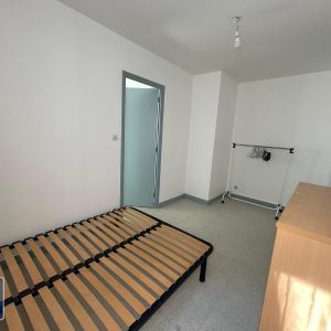 Location Appartement 2 pièces 25m² LAVAL 53000 - Photo 2