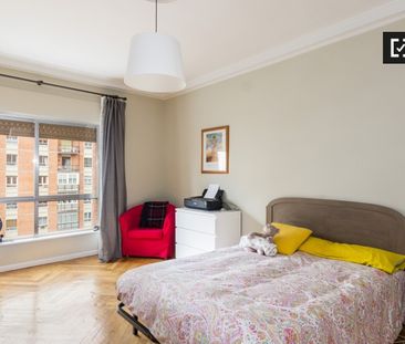 madrid, Community of Madrid 28002 - Photo 2