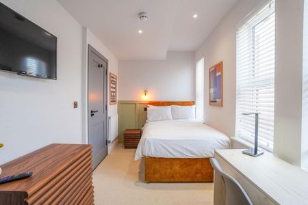 1 bedroom in a house share to rent - Photo 3