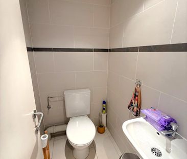 Penthouse - for rent - Photo 4