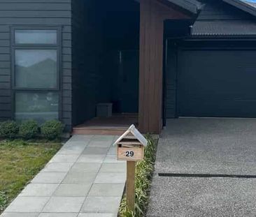 3-Bedroom Home with Office + Private Garden - Photo 3