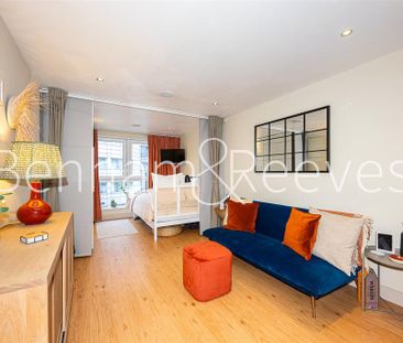 Studio to rent - Photo 2