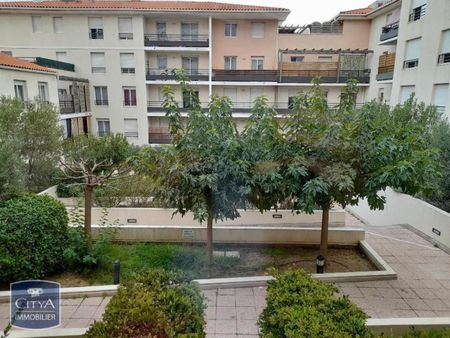 Location Appartement 1 pièce 32m² LA SEYNE SUR MER 83500 - Photo 4