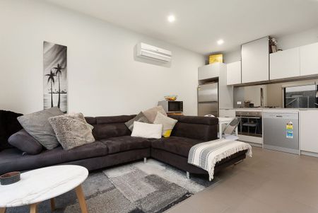 Convenience & Comfort - Photo 2