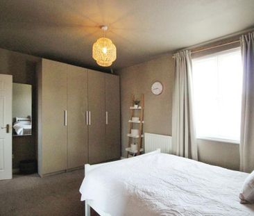 2 bedroom apartment to rent - Photo 6