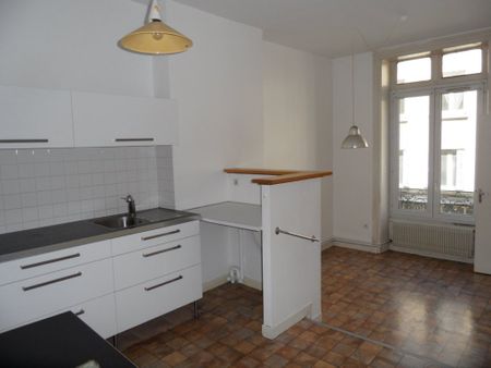 APPARTEMENT T5 A LOUER - Photo 4